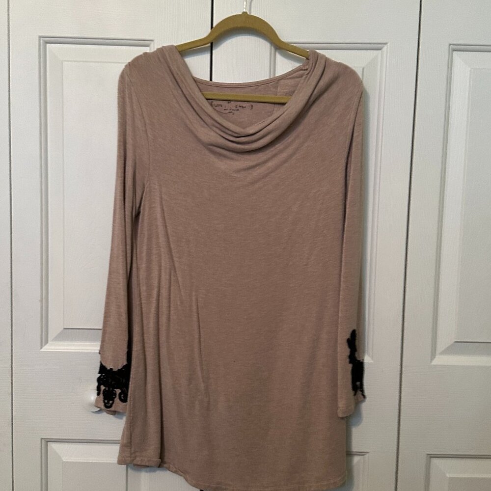 Chico's Sweatshirt Tan Size M
